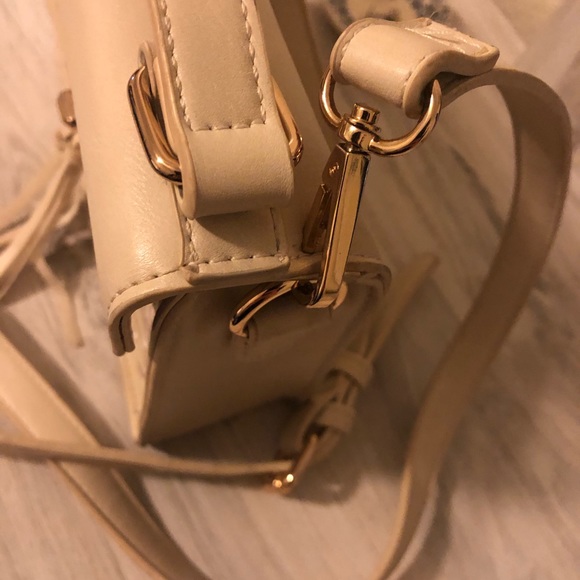 Cream Crossbody Bag - Picture 3 of 4